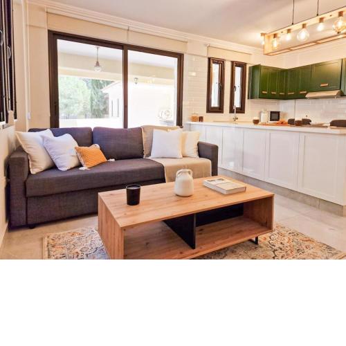 Jasmine Dreams 1bed Apt Wpool