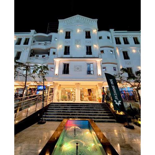 Jasmine Inn Deluxe Single
