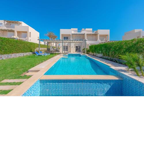 Joubal 3BR Villa Private Pool next to Marina