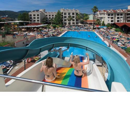 Julian Club Hotel