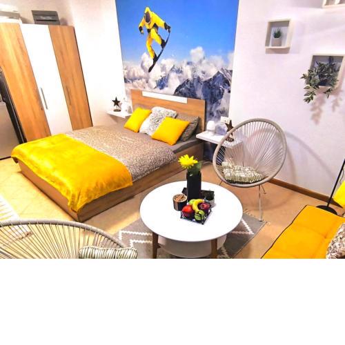 JUMP to Bansko LUXURY STUDIO in SPA resort incl wellness
