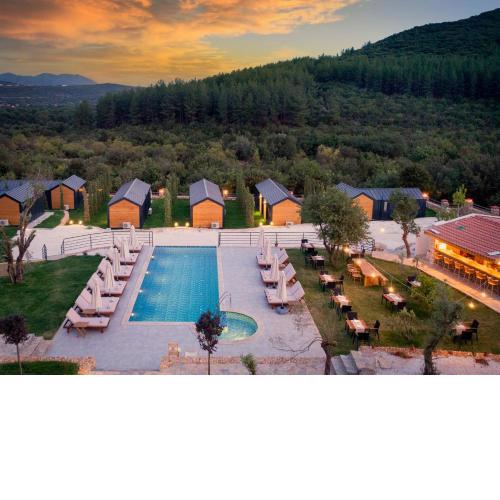 Kairos Hotel