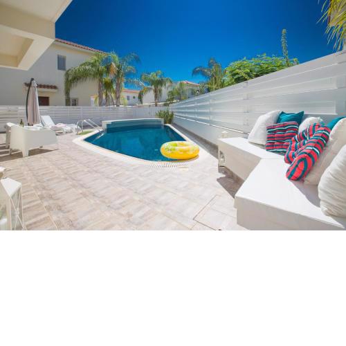 Kalamies Family Villa