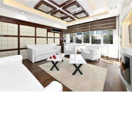 Kale Suite