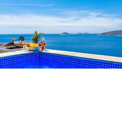 Kalkan 2 Bedroom Apartment 7408