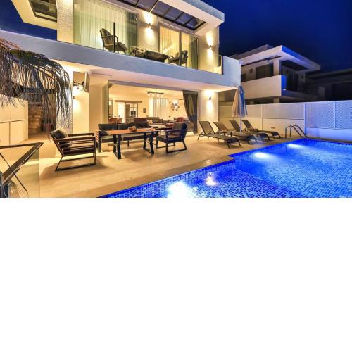 Kalkan 4 Bedroom Villa - 2452