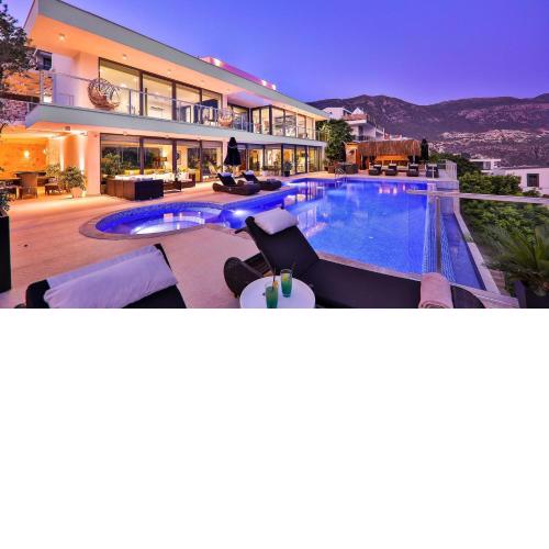 Kalkan 4 Bedroom Villa - 4780