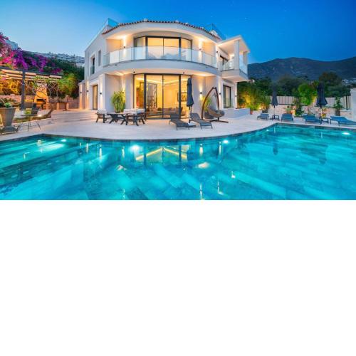 Kalkan 5 Bedroom Villa - 1088