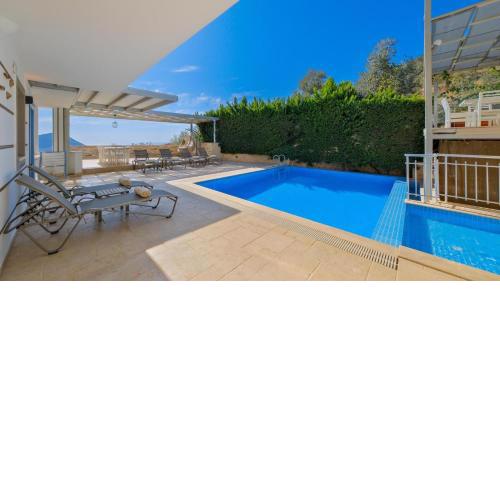 Kalkan 5 Bedroom Villa - 1092