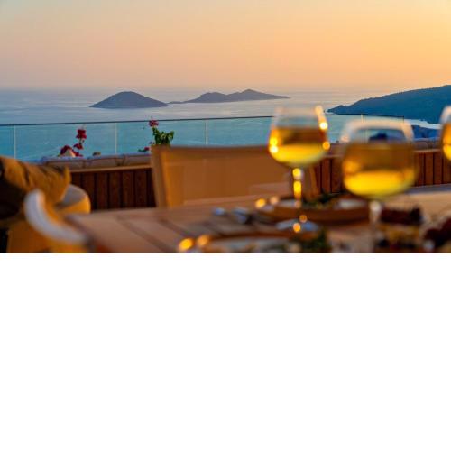 Kalkan 5 Bedroom Villa 3911