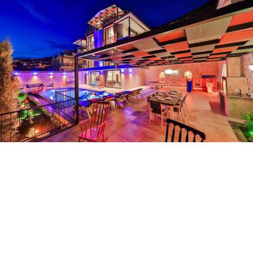 Kalkan 5 Bedroom Villa 9458