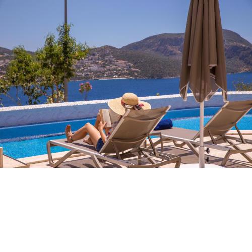 Kalkan Saray Suites Hotel