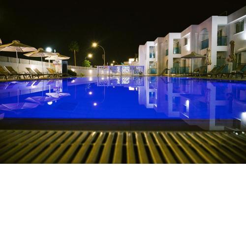 Kaos Hotel Apartments