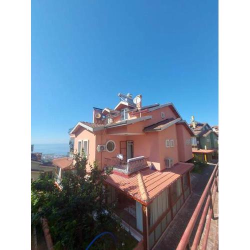 Karadeniz Doğa Manzaralı Villa