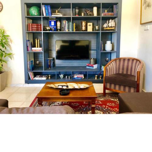 Karavella Cozy Apartment
