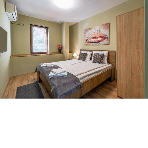 Karavelov Top Center Apartment