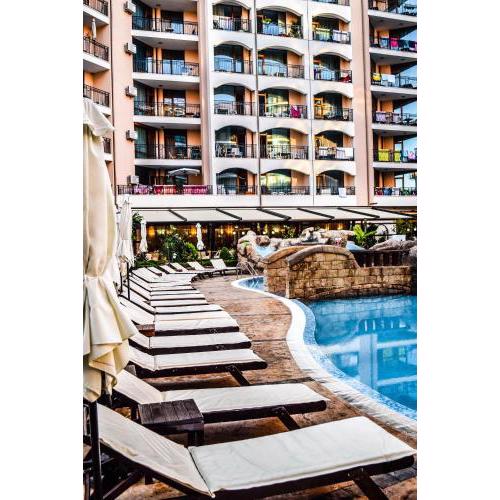 Karolina Hotel