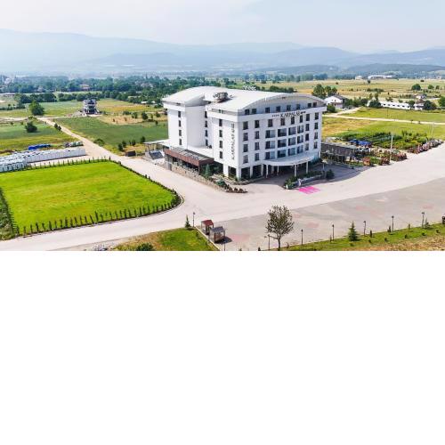 Karpalas City Hotel & Spa