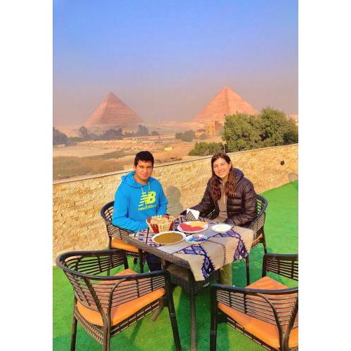Keeper Pyramids View INN