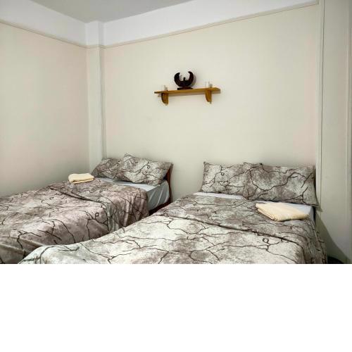 Kemet - a private room at Shared apartment For Men only No Ladies allowed غرفة خاصة في شقة مشتركة للرجال فقط ممنوع السيدات
