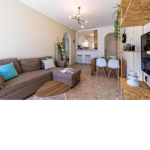 Keylana's 2-BR Apt in Pyla