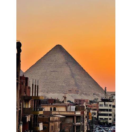 Khufu Pyramids Inn