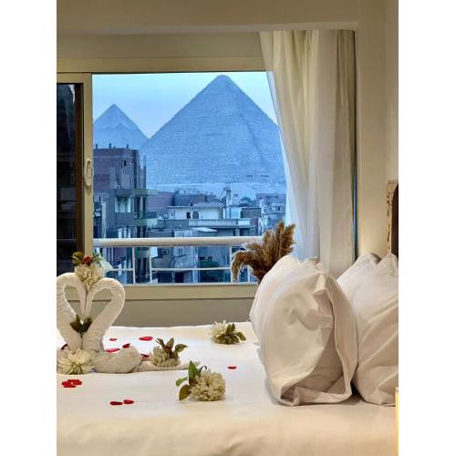 Khufu Pyramids View