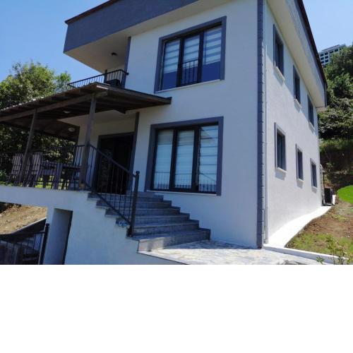 Kiralık Lüx Deniz Manzaralı Bahçeli Villa/Luxury Sea View Garden Villa for Rent