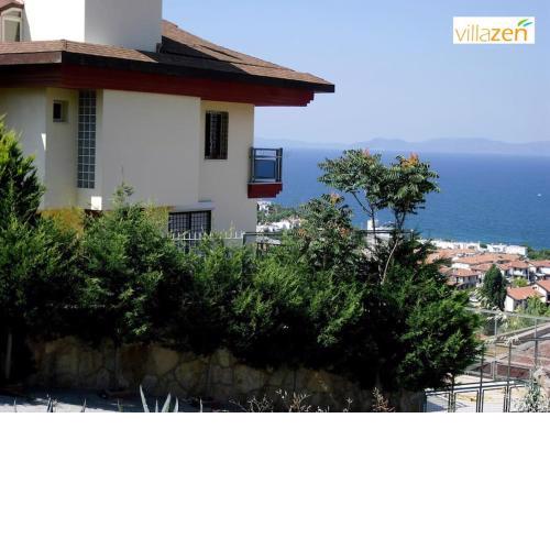 Kuşadası Muhteşem Deniz Manzaralı Villa 6+1
