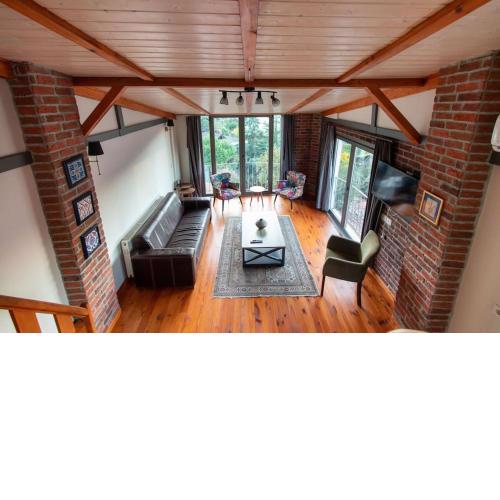 Kuzguncuk Retreat W Stunning Views and Local Charm