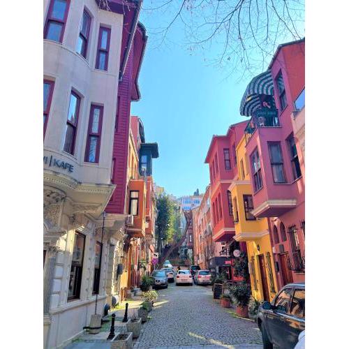 Kuzguncuk View