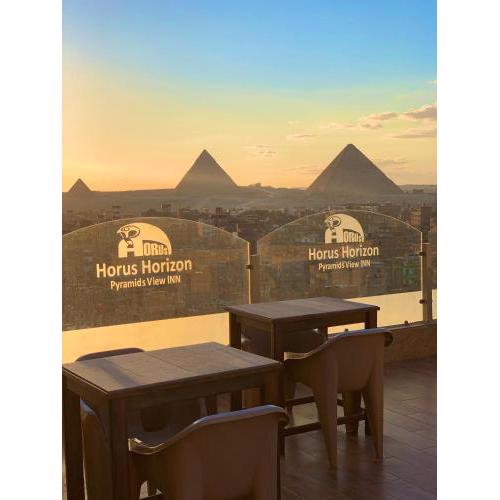 La Casa Pyramids