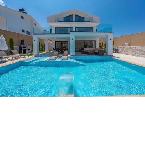 La Marbella Villa