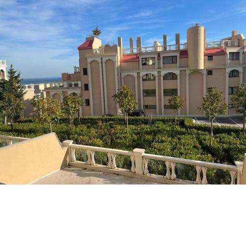 La Mer Luxury Apartments