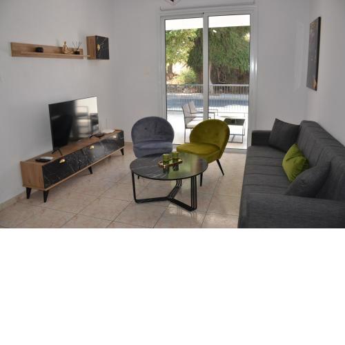 Laertis Apartments - by IMH Travel & Tours