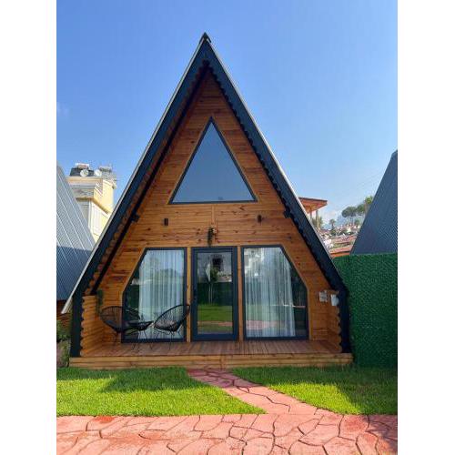 LAGOM BUNGALOW