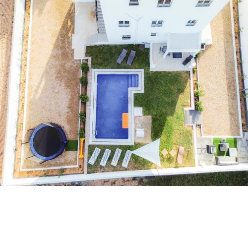 Laguna Apt Located within Lavandolive Residence