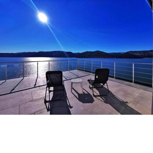 Lakeview-Estate ApartHotel