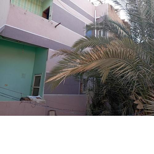 Large and cheerful home with 2 floors