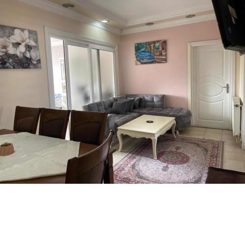 Large and spacious apartment in the city center