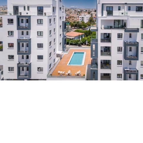 Larvella Estia Luxury Suites