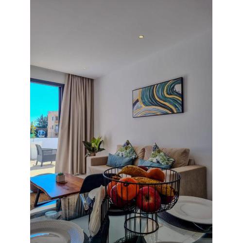 Lavi La 2B, Sea Breeze, Paphos