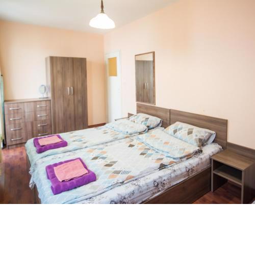 LAZUR - Nice Sunny Flat