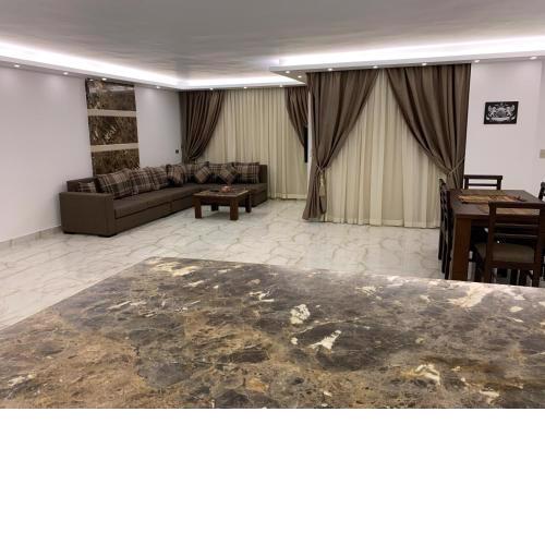 Le Royal Residence 3