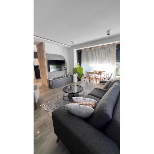 Leos Apartments Apart1