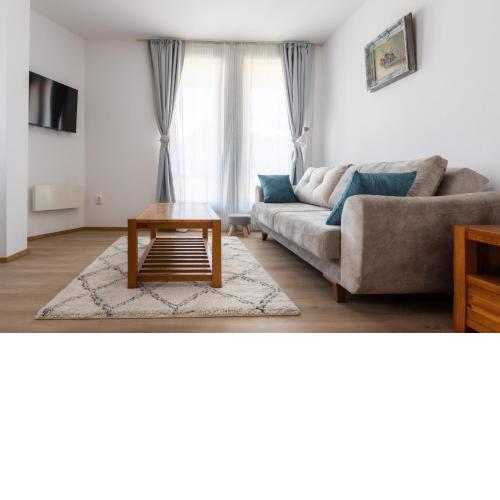 Light One Bed Flat next to the Ski Lift