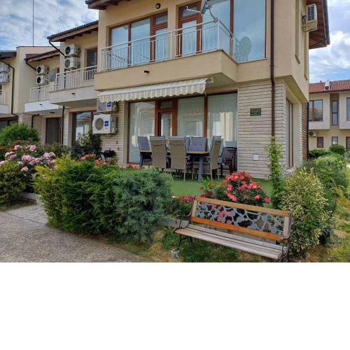 Lighthouse 3 bedrooms villa F36