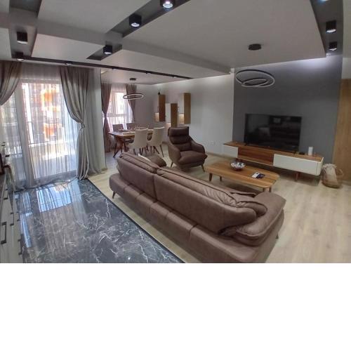 Lillium home