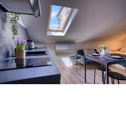 Lily's Studio 7 by Bulgarentals - Central Sofia