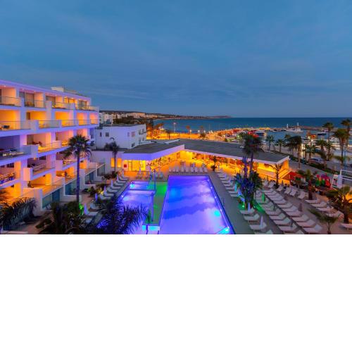Limanaki Beach Hotel & Suites